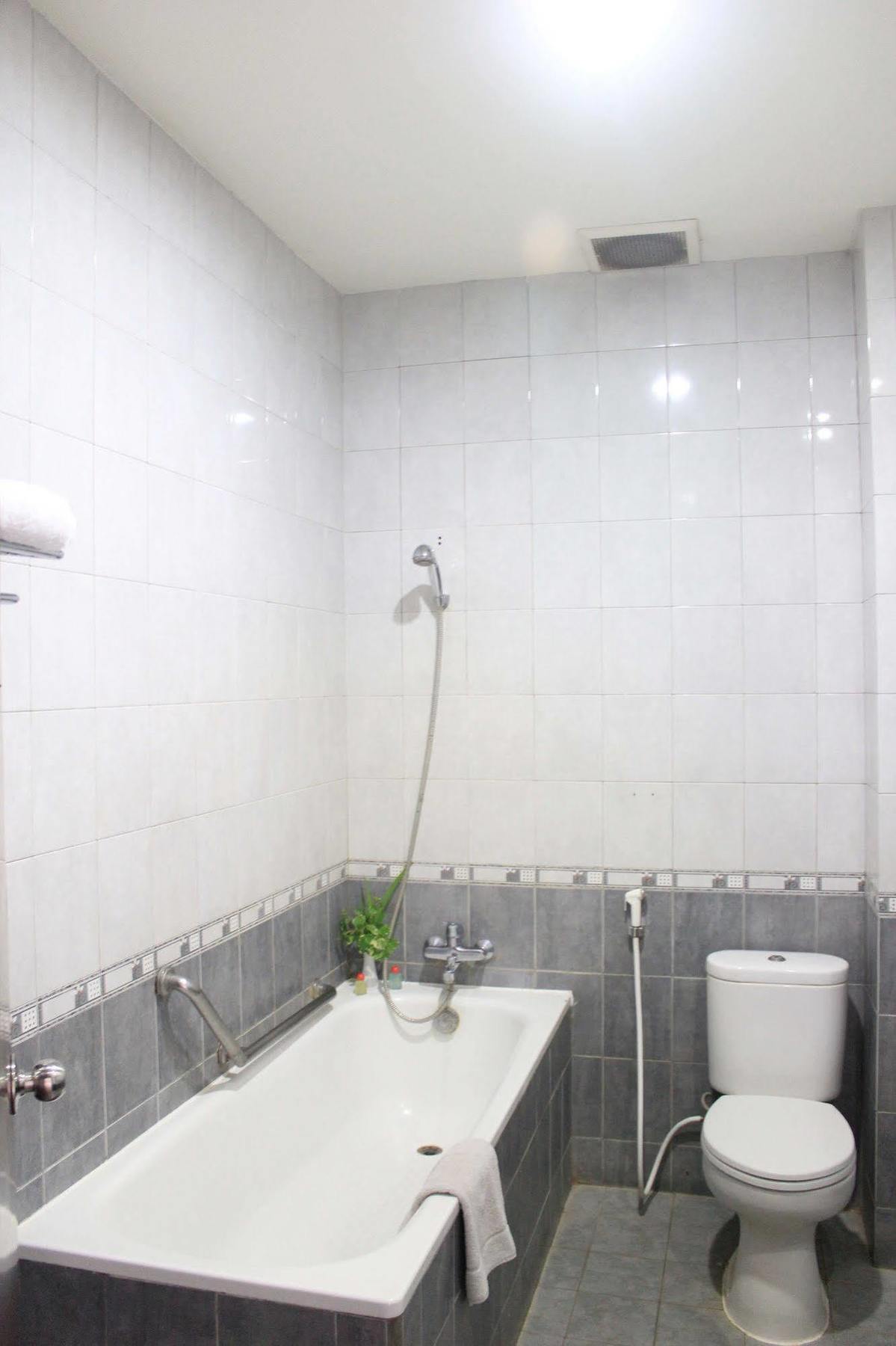 Hotel Gran Central Manado Eksteriør billede